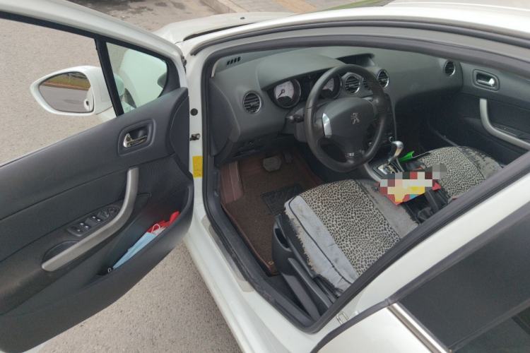 Used Peugeot 408 2013 2.0L Automatic Luxury Edition Driver Seat