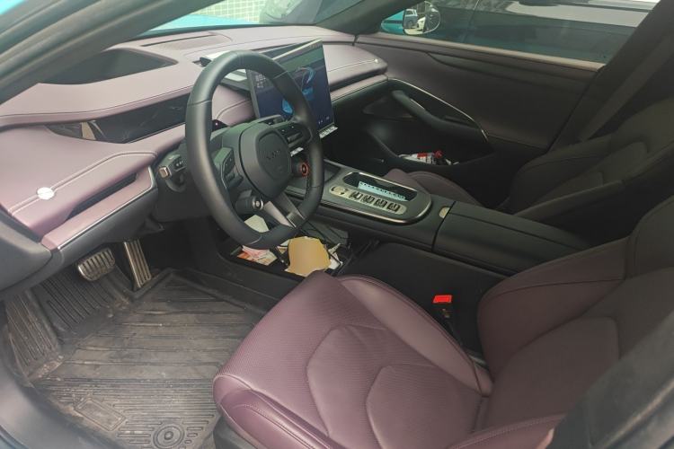 Used Xiaomi Auto SU7 2024 Four-Wheel Drive Ultra-Long Range Advanced Intelligent Driving Max Edition Left Front Seat