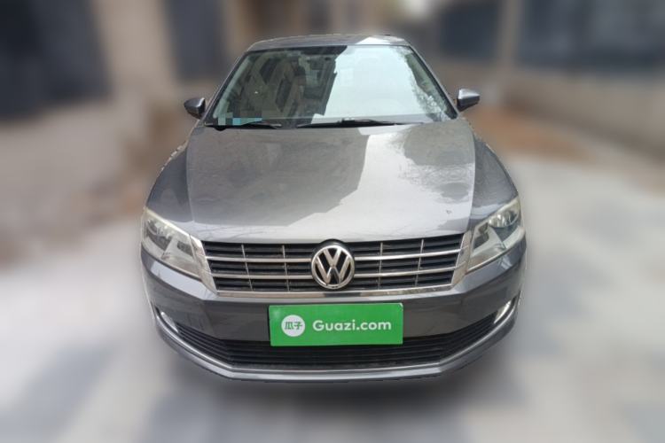 Used Volkswagen Lavida 2013 Revised Version 1.4 TSI Manual Comfort Edition Front