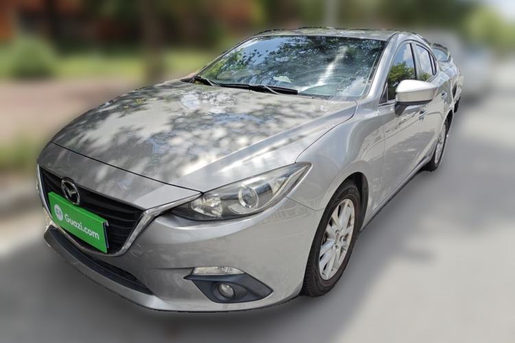 Used Mazda 3 Axela 2016 Sedan 1.5L Automatic Luxury Model