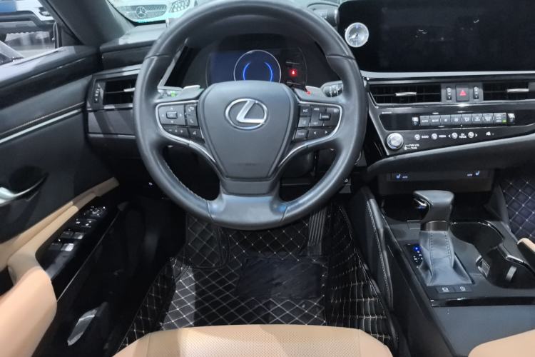 Used Lexus ES 2022 200 Excellence Edition Steering Wheel