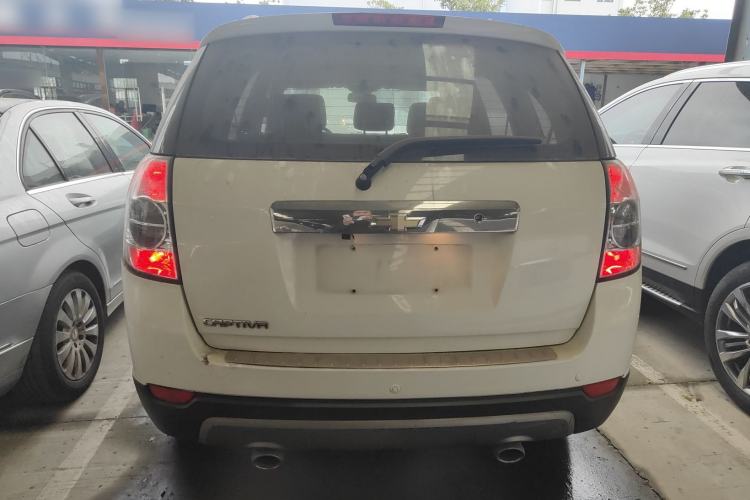 Used Chevrolet Captiva 2014 2.4L Two-Wheel Drive Urban Version 7 Seats Rear