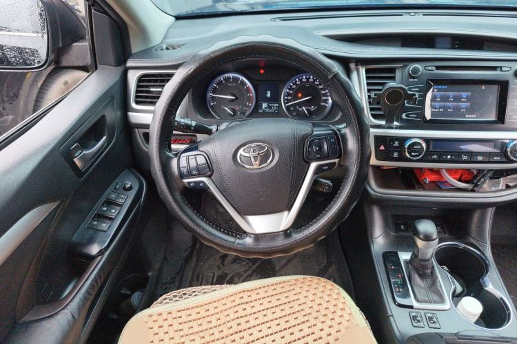 Used Toyota Highlander 2015 2.0T Four-Wheel Drive Luxury Edition 7-Seater
