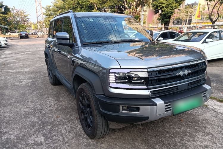 Used Formula Leopard Leopard 5 2024 Cloud Ride Luxury Edition