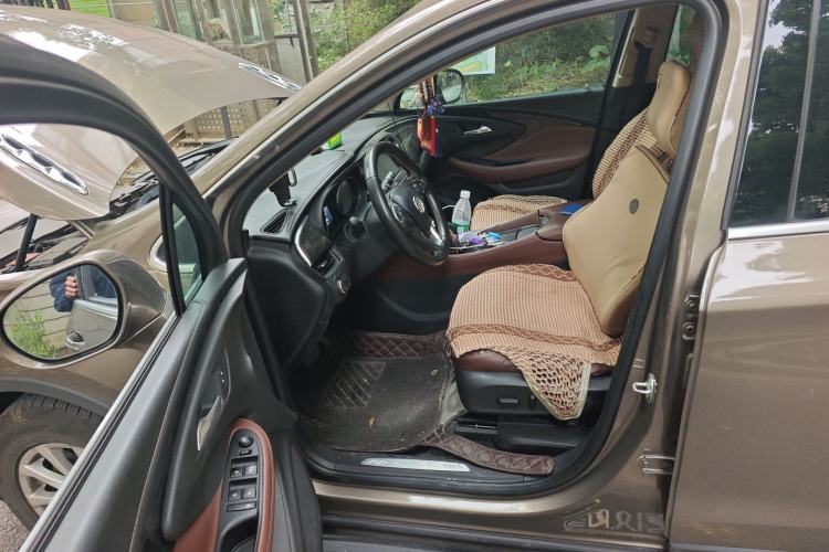 Used Buick Envision 2016 20T Two-Wheel-Drive Elite Model Left Front Seat