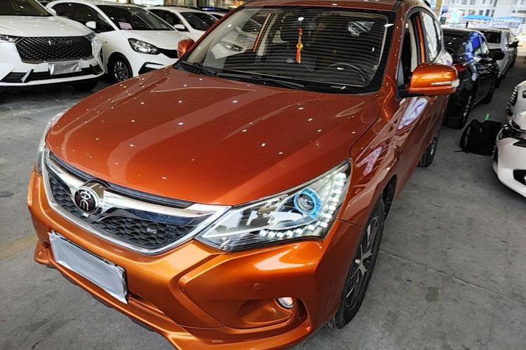 Used BYD Song 2017 Gaishi Upgrade Edition 1.5TI Manual Elite Model
