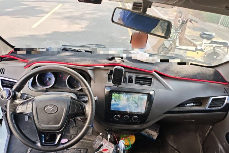 Used New Gonow Shuailing 2022 Standard Range with 41.64 kWh Lishen Power Center Console