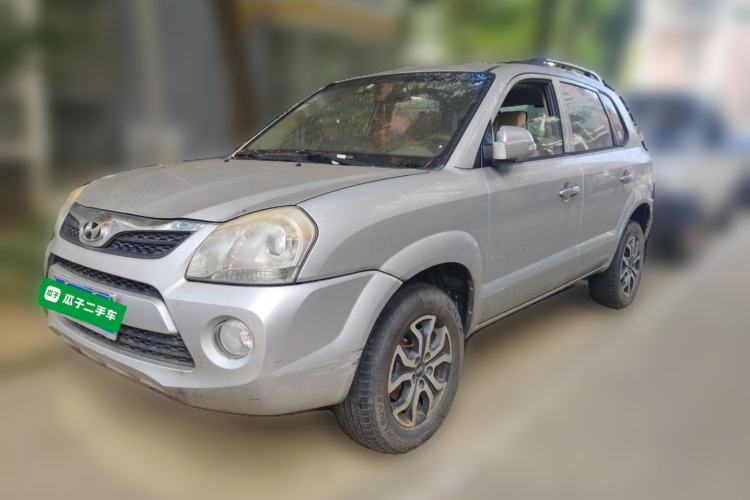 Used Hyundai Tucson 2013 2.0L Manual Two-Wheel Drive Fashion Edition