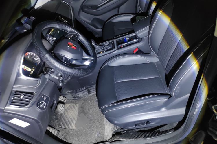 Used Roewe RX5 2020 20T Automatic Ali Smart Connectivity Beyond Intelligent Edition Left Front Seat