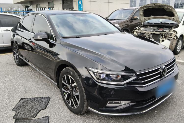 Used Volkswagen Magotan 2020 330TSI DSG Leading Model Exterior 1