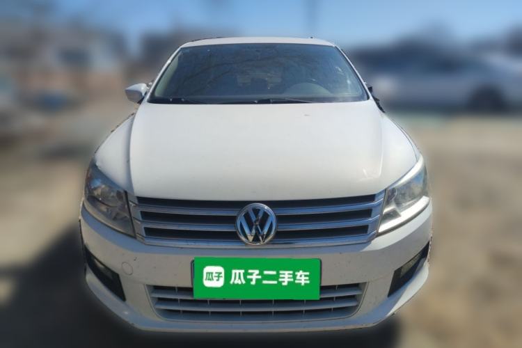 Used Volkswagen Santana 2013 1.6L Automatic Luxury Edition Front