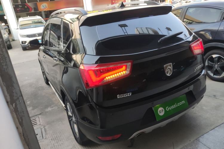 Used Baojun 560 2015 1.8L manual luxury version