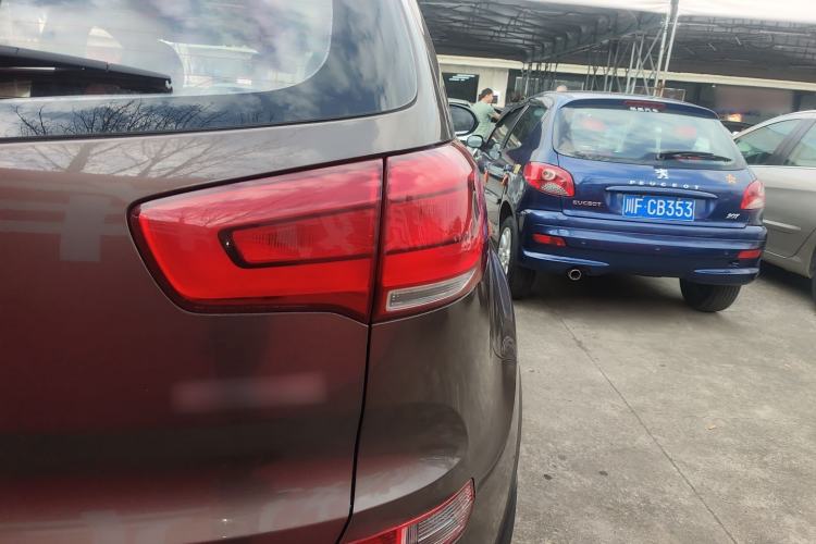 Used Kia Sportage R 2016 2.0L Automatic Two-Wheel Drive GL
