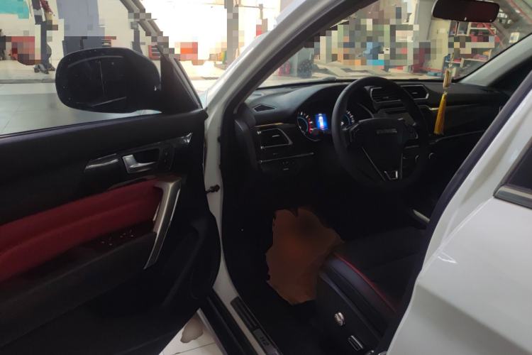 Used Haval H2 2017 Blue Label 1.5T Manual Two-Wheel Drive Luxury Model Driver Seat