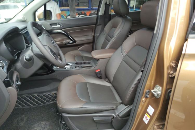 Used GAC Trumpchi GS4 2017 235T Automatic Two-Wheel Drive Elite Edition Left Front Seat