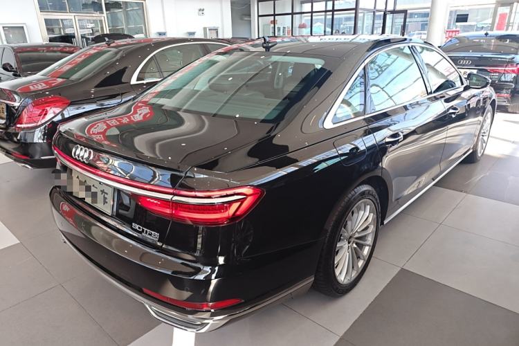 Used Audi A8 2022 A8L 50 TFSI quattro Comfort Edition Collector's Model
