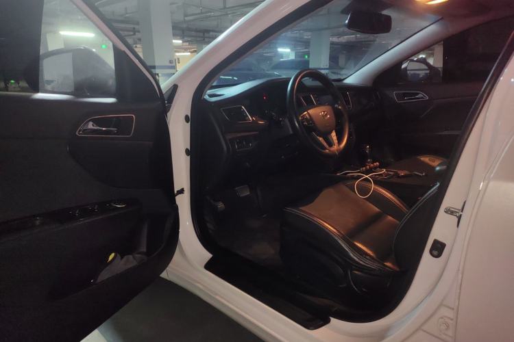 Used Hyundai Mistra 2016 1.6T Automatic Smart GLS Driver Seat