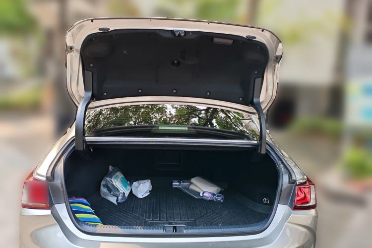 Used Lexus ES 2020 300h Premier Edition
