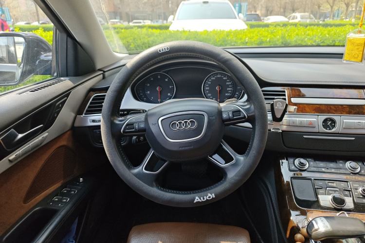 Used Audi A8 2017 A8L 45 TFSI quattro Leading Elite Edition Steering Wheel