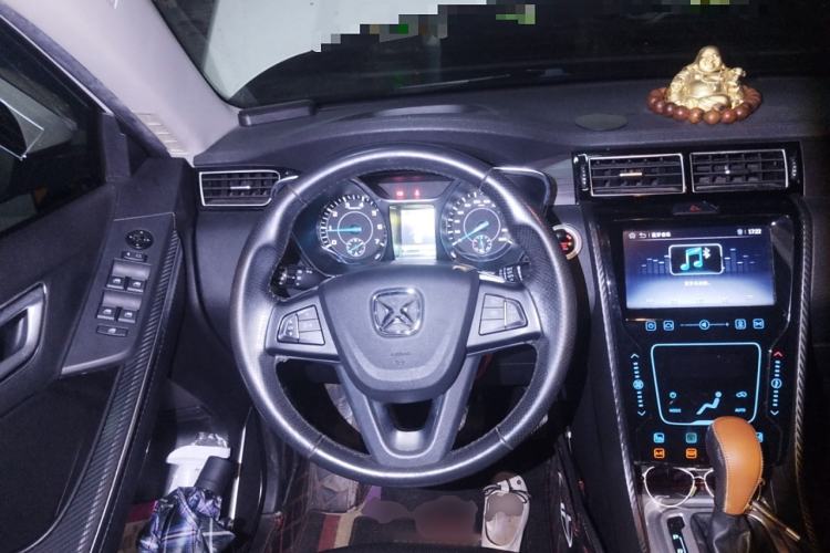 Used JMC Yusheng S330 2016 1.5L GTDi Automatic Two-Wheel Drive Flagship Edition