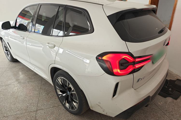 Used BMW iX3 2023 Leading Type
