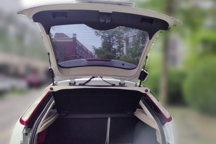 Used Ford Focus 2013 Hatchback Classic 1.8L Automatic Fashion Edition Trunk