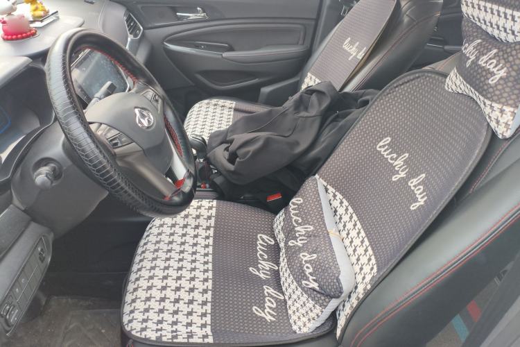 Used CHANGAN OSHAN A800 2017 1.6L Manual Comfort Model