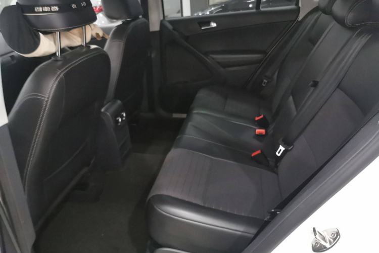 Used Volkswagen Tiguan L 2017 300TSI Automatic Two-Wheel Drive Silk Road Luxury Edition