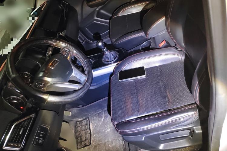 Used Zotye Domy X5 2015 1.5T Manual Luxury Model China V Standard
