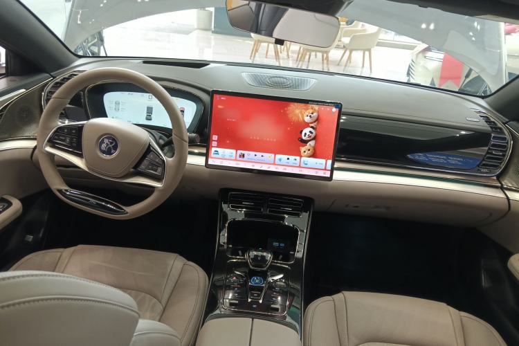 Used BYD Han 2025 DM-i 125KM Prestige Model