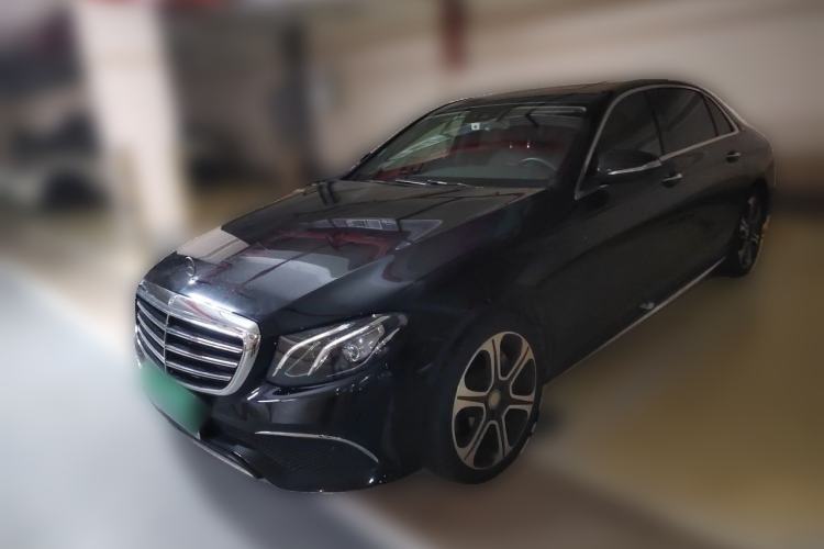 Used Mercedes-Benz E-Class 2016 E 300 L Sporty and Stylish Model Guazi used car, China used car export, Used car for sale, Used cars, Cheapest cars for sale