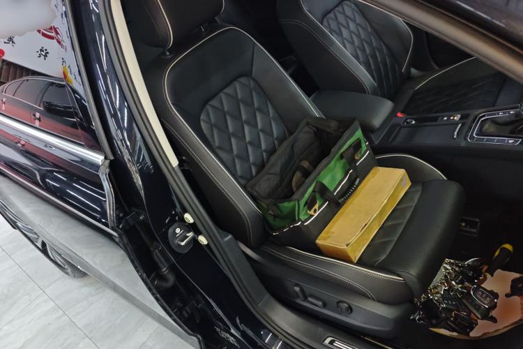 Used Volkswagen Magotan GTE Plug-in Hybrid 2020 GTE Luxury Model
