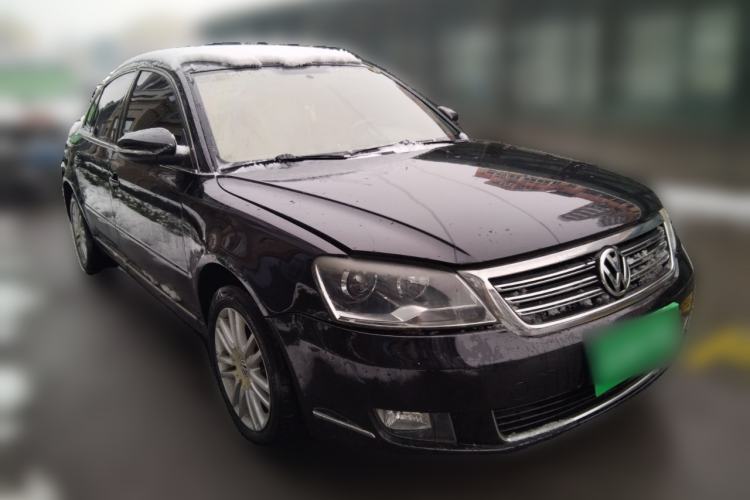 Used Volkswagen Passat 2009 1.8T Manual Luxury Model Front Right 45 Deg