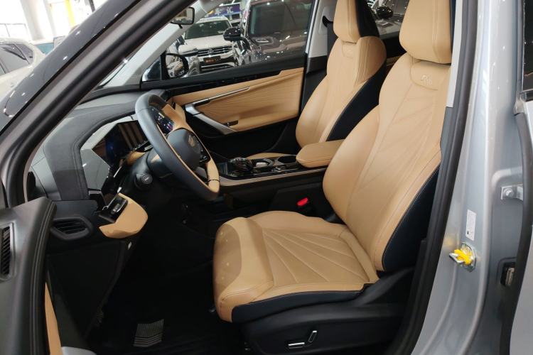 Used Geely Auto FX11 2023 1.5TD DCT Prestige Edition