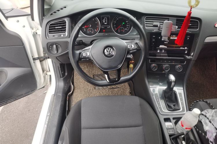 Used Volkswagen Golf 2020 200TSI DSG Comfortable and Ambitious Edition