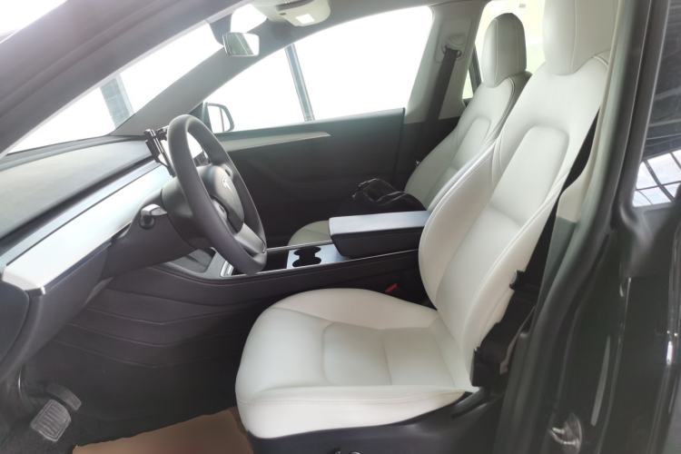 Used Tesla Model Y 2021 Standard Range Rear-Wheel Drive Version