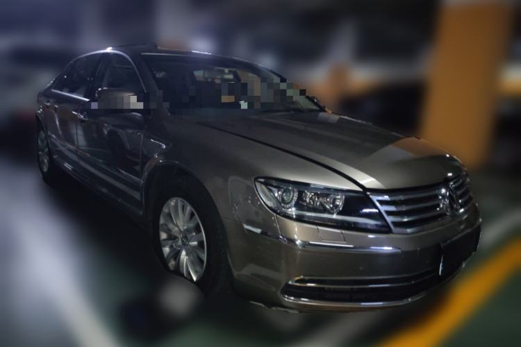 Used Volkswagen Phaeton 2014 3.0L Business Model Front Right 45 Deg