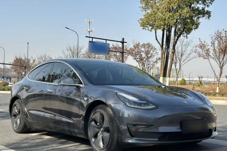 Used Tesla Model 3 2019 Long-Range Rear-Wheel-Drive Version

