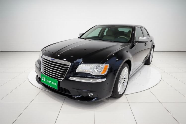 Used Chrysler 300C 2014 3.0L Excellence Edition Guazi used car, China used car export, Used car for sale, Used  cars, Cheapest cars for sale