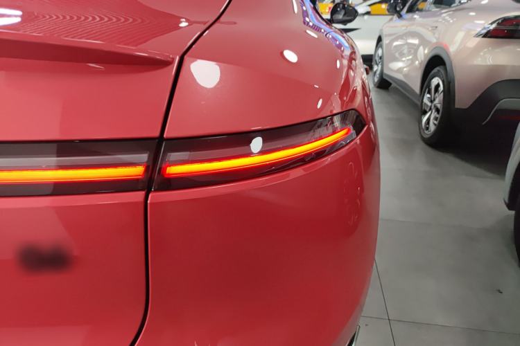 Used Avatr 06 2025 Pro Range-Extended Edition
