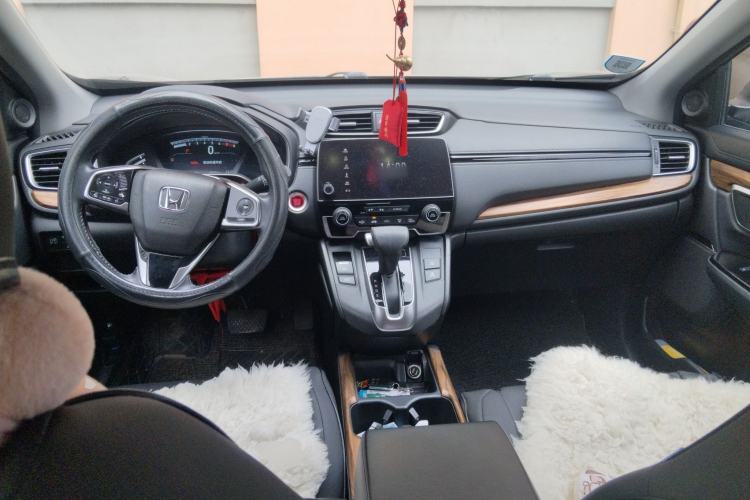 Used Honda CR-V 2017 240TURBO CVT Front-Wheel Drive Fashion Edition Center Console