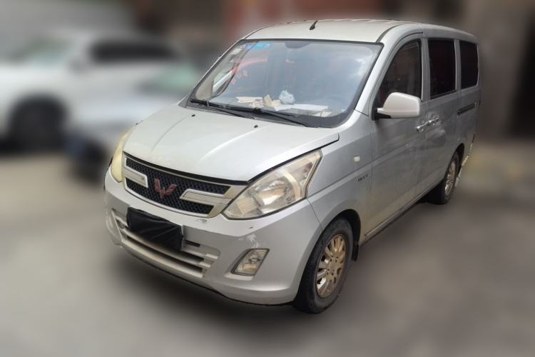 Used Wuling Rongguang V 2016 1.5L Standard Version