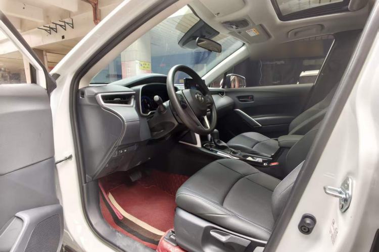 Used Toyota FRONTLANDER 2024 2.0L CVT Leading Plus Edition
