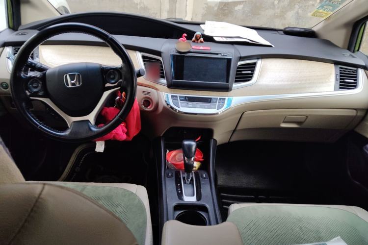 Used Honda Jade 2013 1.8L CVT Luxury Edition 5 seats