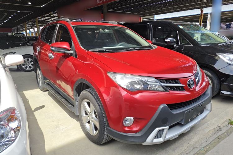 Used Toyota RAV4 2013 2.0L CVT Four-Wheel Drive New Edition