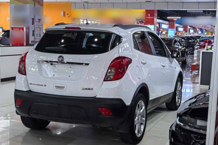 Used Buick Encore 2015 1.4T Automatic Two-Wheel Drive Urban Elite Version Exterior 4