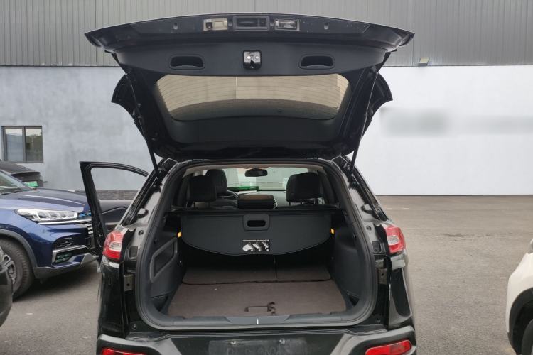 Used Jeep Cherokee 2016 2.4L Leading Edition