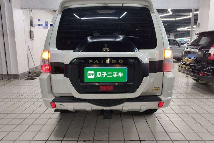 Used Mitsubishi Pajero 2018 3.0L Automatic Standard Edition
