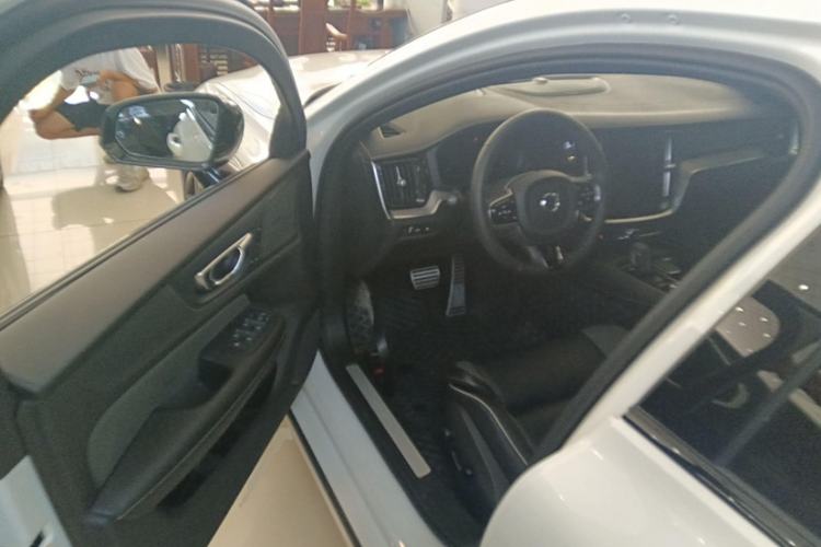 Used Volvo S60 New Energy 2022 T8 eDrive Hybrid All-Wheel Drive Smart & Sporty Edition