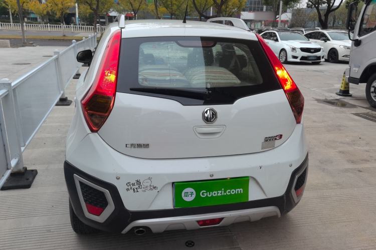 Used MG 3SW 2015 1.5L AMT Elite Model
